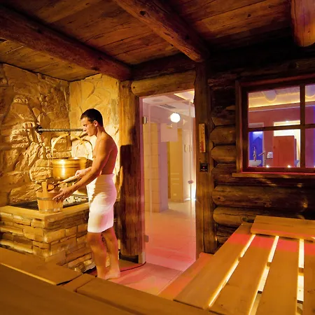 Almhof Hotel Call-2